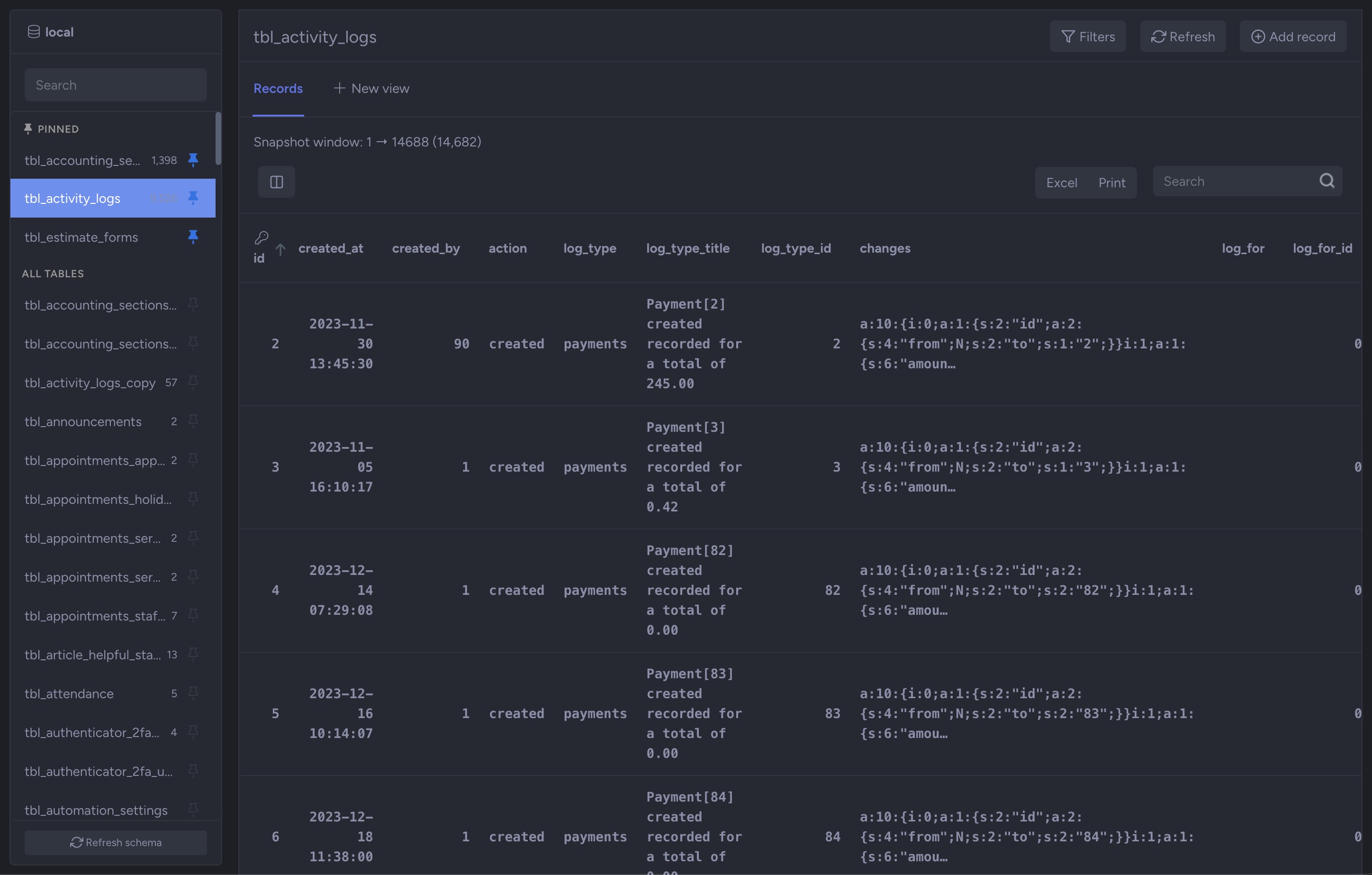 NIZU CRUDy database interface dark mode